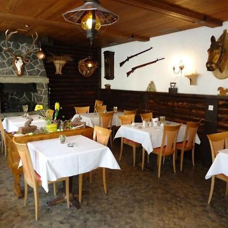 Hotel Alpha Saas-Grund Kültér fotó