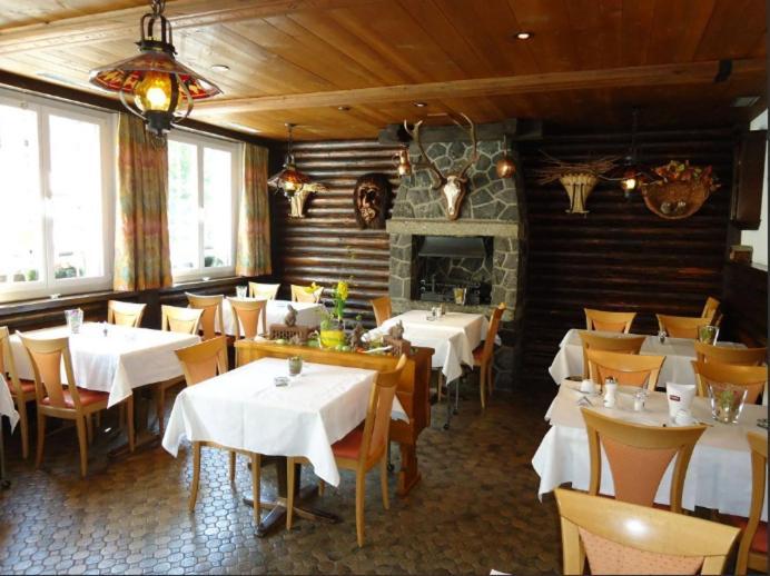 Hotel Alpha Saas-Grund Kültér fotó